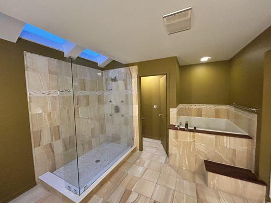 Infinite Contracting