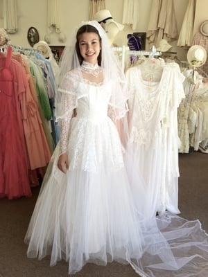 La Boutique Consignment & Bridal