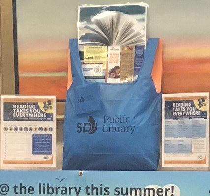 2018 Summer Reading Program, Reading Takes You Everywhere!