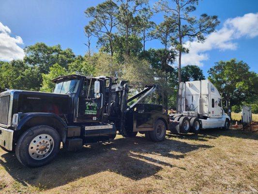 2 Late Towing And Recovery