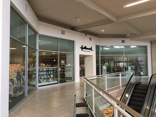 Sparkle Tech Window Washing