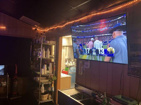 Grill Side- Music. Friendly Staff. Great Local Vibe. Grilled Burgers, Fresh Salads, Many Delicious Appetizers served late!