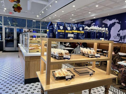 Soft cheese cake, strawberry soft cheesecake, Castella,...