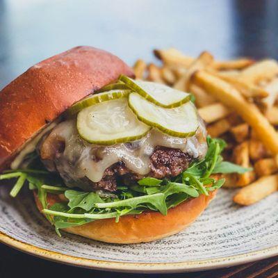 Vine & Olive Eatery and Wine Bar