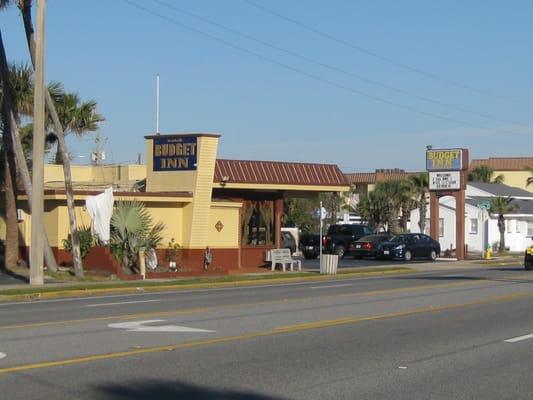 Street view of the Budget Inn Express