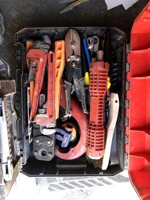 LV Shiny Cleaning Services