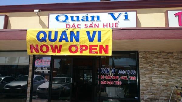 Bun bo hue is so great. Price is cheap.