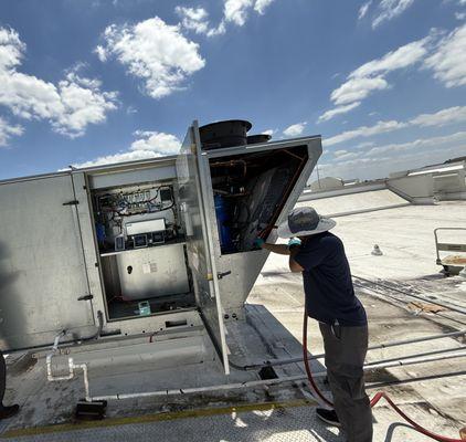 HVAC R Mechanical Contractor