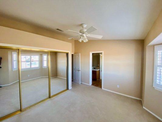 24/7 Commercial & Residental Cleaners