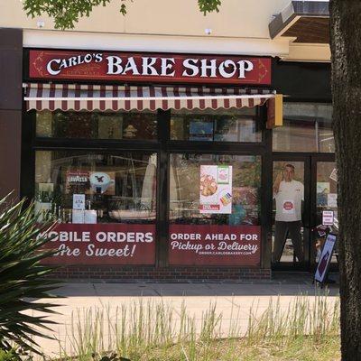 Carlo's Bakery
