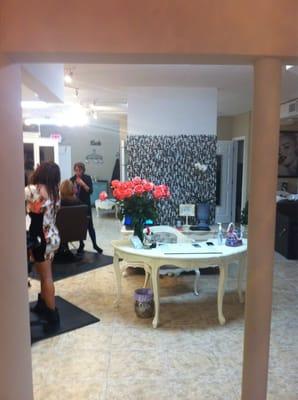 Diana and Jennifer in action