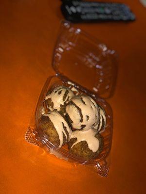 Bola de yuca/ fried cassava balls