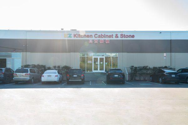 KZ Kitchen Cabinet & Stone