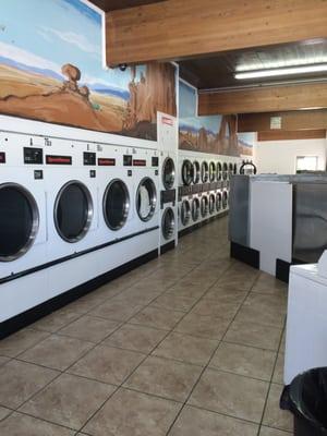 4th Street Coin Laundry