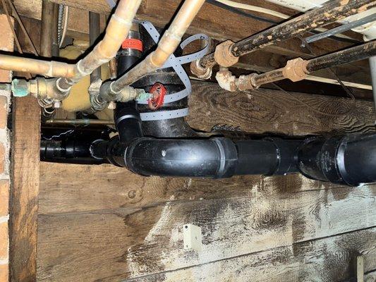 Cast Iron OUT new piping in..