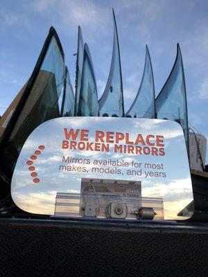 Momo’s Auto Glass and Tinting