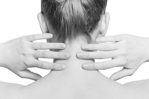Dr. Newman can help with Back Pain, Neck Pain, Headaches, Auto Injuries, Work Injuries.  Chiropractor Hagerstown Office 301-791-5900