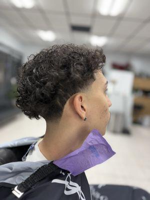 Unisex Barbering & Cosmetology