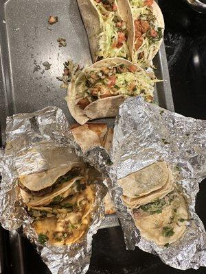 La Cantina Bar and Grill