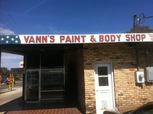 Vann's Paint & Body