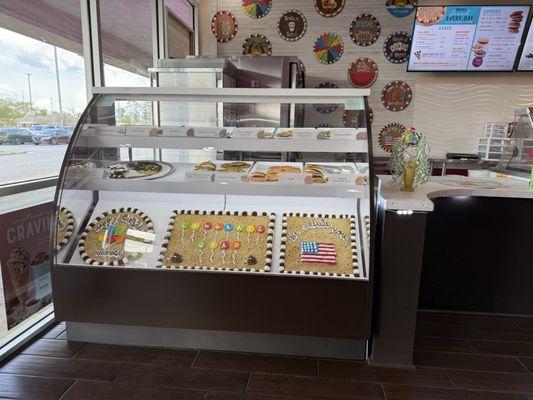 Yumminess upon entry!