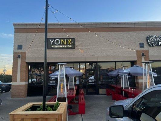 Yonx Pizza Bar &
