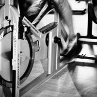 Just walk in and spin... no commitments, no contracts! Sign up today for one of our indoor cycling classes, or personal trainers!