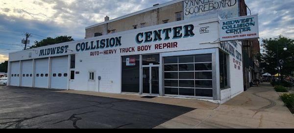 Midwest Collision Center