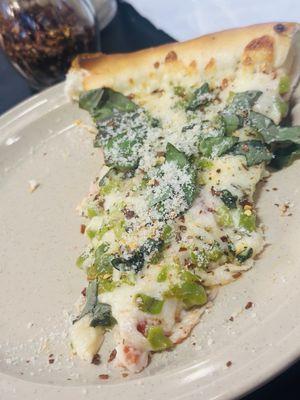 Excuse the pic I was hungry   Basil and green peppers