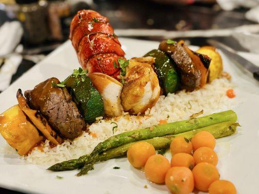 Le Conte Tapas & Grill