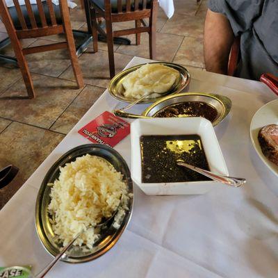 Sides they give you. Rice, beans and mash potatoes.