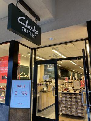 Clarks Outlet