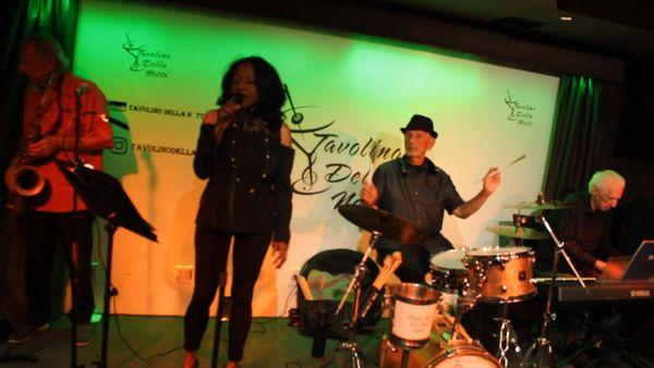 Teri Wilson Entertainment