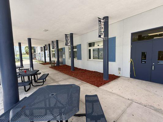 Devon Aire K-8 Center