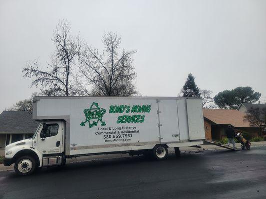 Bond's Moving Services