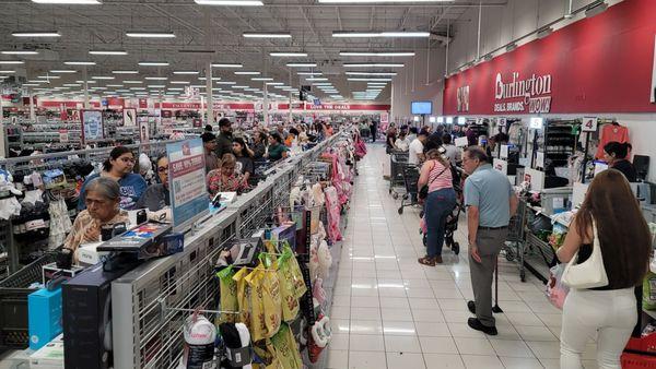 Long lines during Holy Week
