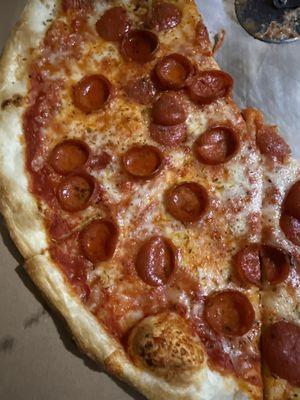 Pepperoni pizza