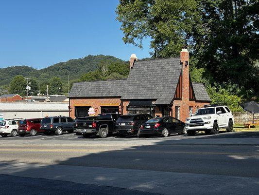 Sweet Liberty Cakes & Cookies