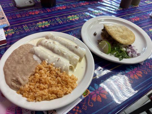 Chicken, enchiladas and Gorditas