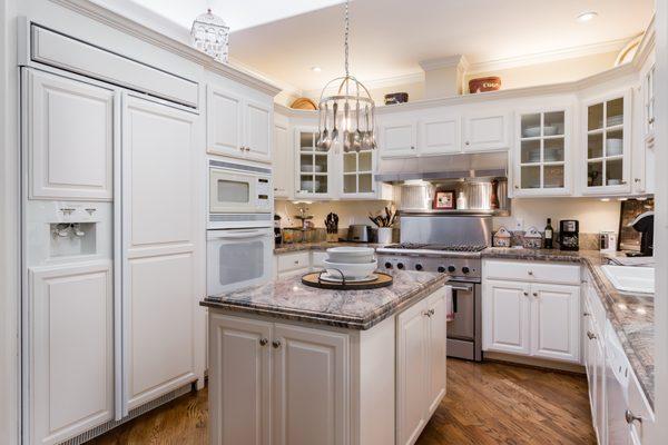 Rhonda Obert - REALTOR GRI Senior Real Estate Specialist