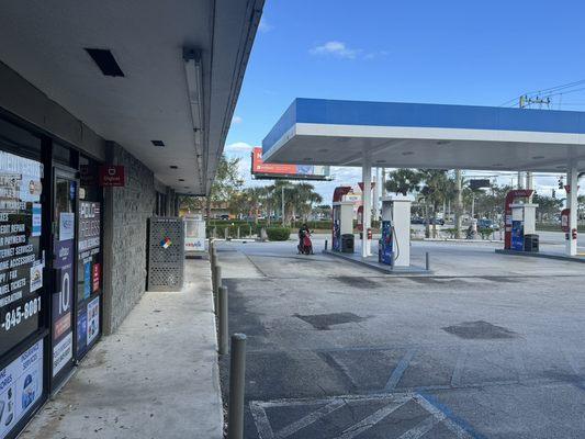 We are located next to a mobil station one of unit and feel free to call our team here to help.