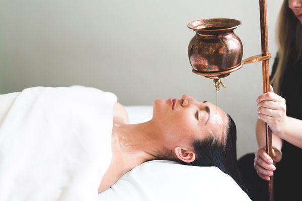 Shirodhara Treatment