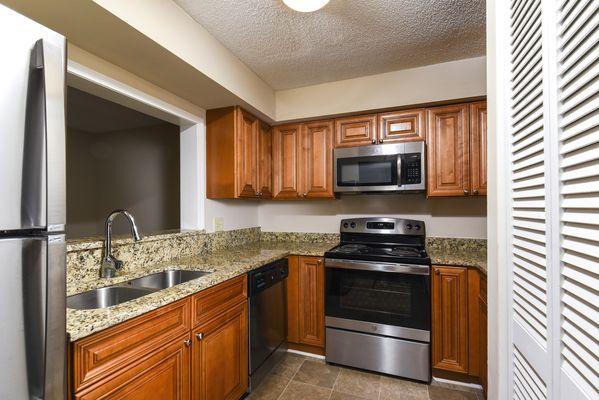 largest 2 bedroom, kitchen (Sedgefield floorplan)