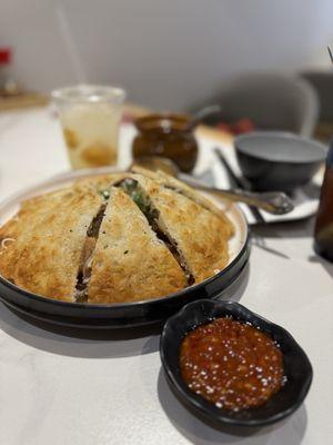 Pan fried vermicelli with beef offal (