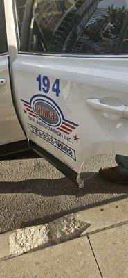 Number of cab and the cab company he is associated with