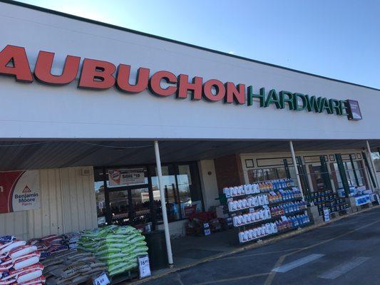 Aubuchon Ace Hardware