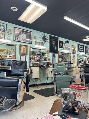 Lefty's Barbershop