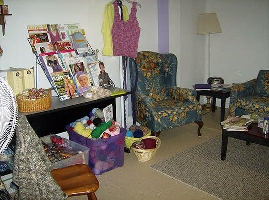 Crafty Ewe Yarn & Fabric