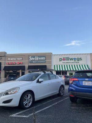 Polliwogs now occupies the space where Paper Chick was.