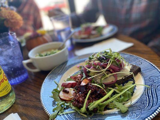 Obert Alvin Coffee House - Blue Mound Opera House